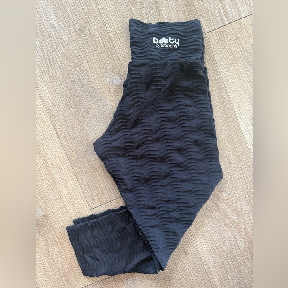 Booty by Brabants Black Capris